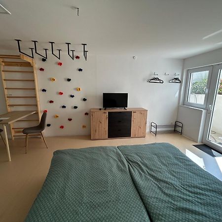 Inspirierendes Sport-Motto-Zimmer In Bad Friedrichshall Naehe Lidl Audi Екстер'єр фото